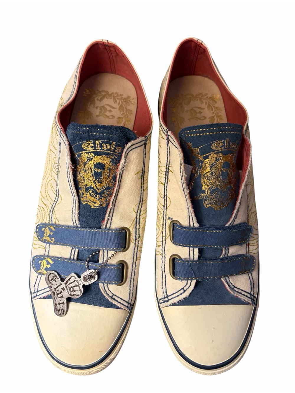 Men's Slip-On Sneakers in Cream and Navy with Decorative Crest 12